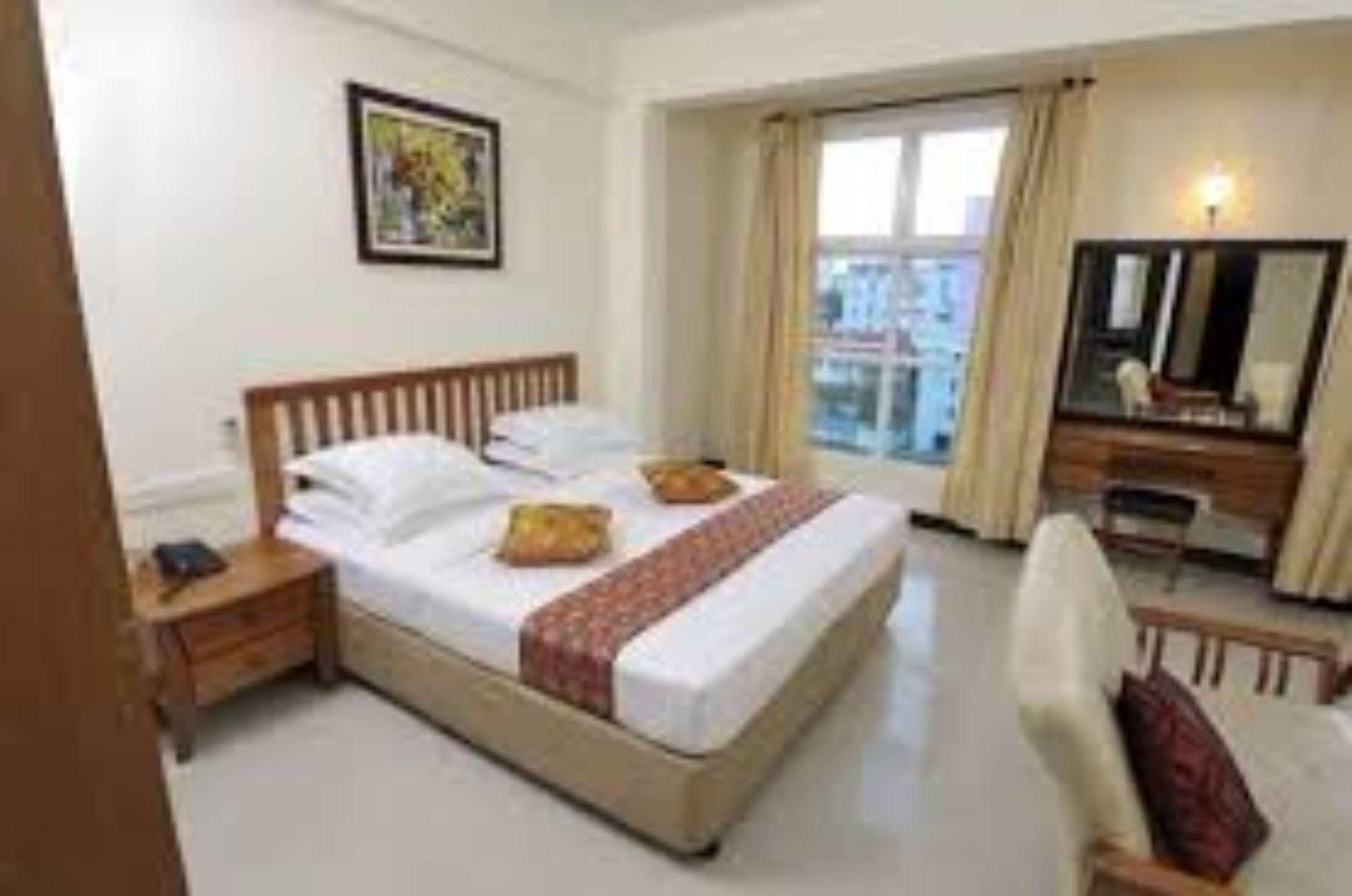 Baani Hotel Malé Extérieur photo